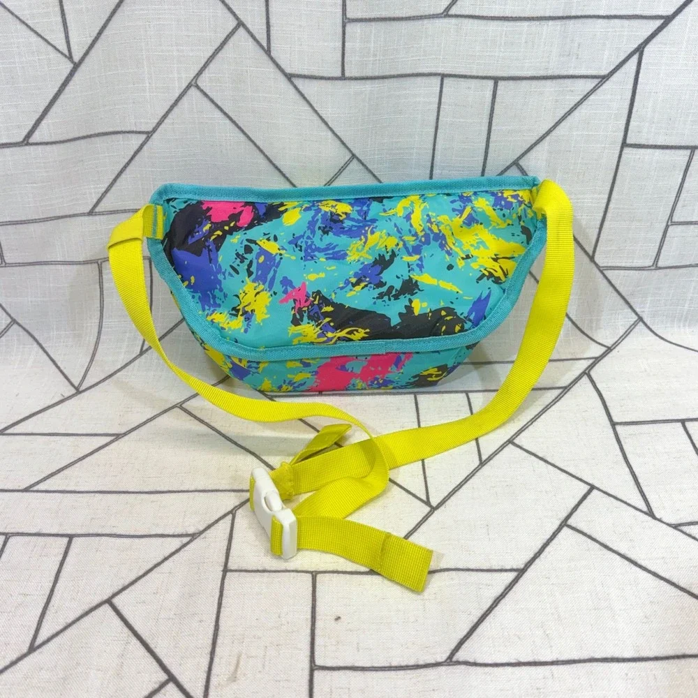 Igloo Insulated Fanny Pack OS Teal Retro Splash 90s Style Cooler Bag 00162514